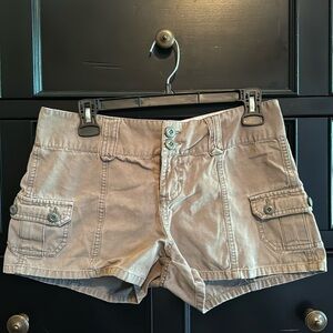 SO Shorts Size 7